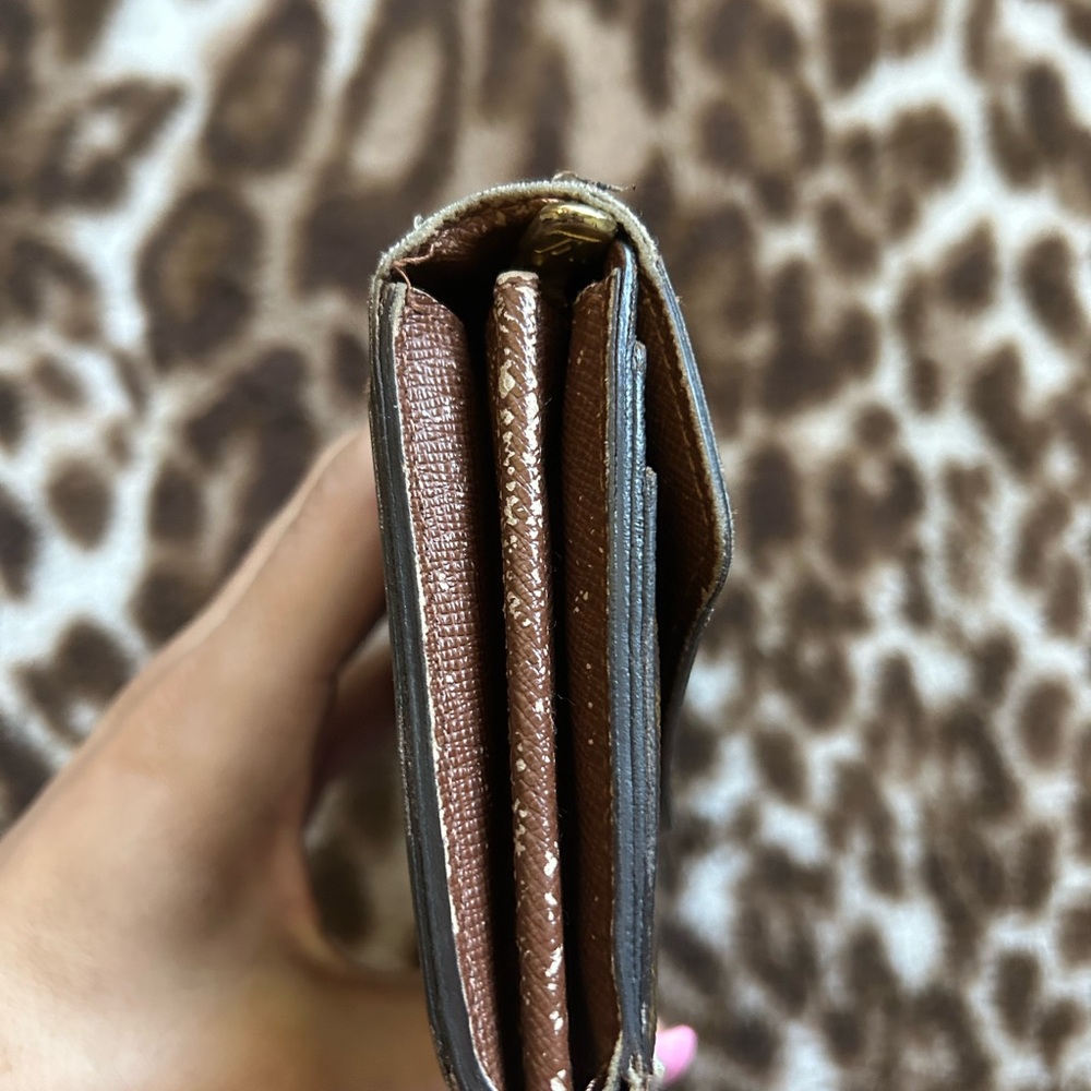 LV Long Wallet - Picture 4 of 12